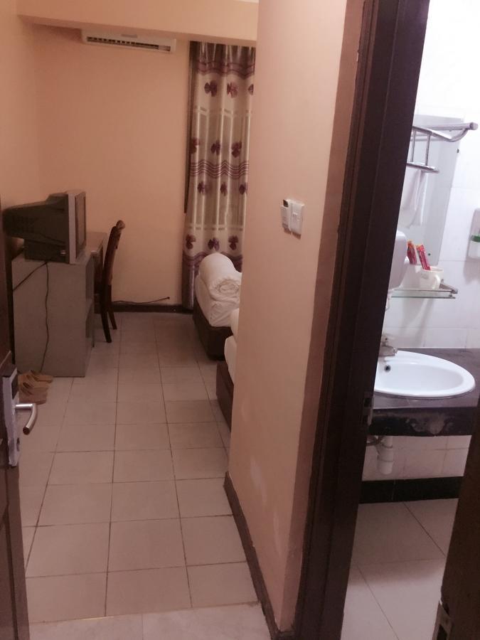 New Yuetan Hotel Dar es Salaam Luaran gambar