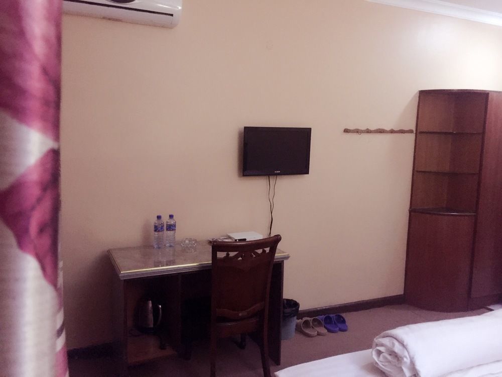 New Yuetan Hotel Dar es Salaam Luaran gambar